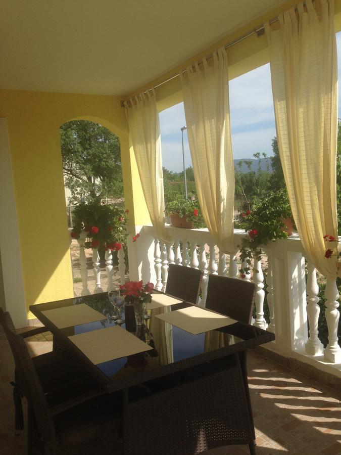 Apartmani Marijana Lozovac Esterno foto