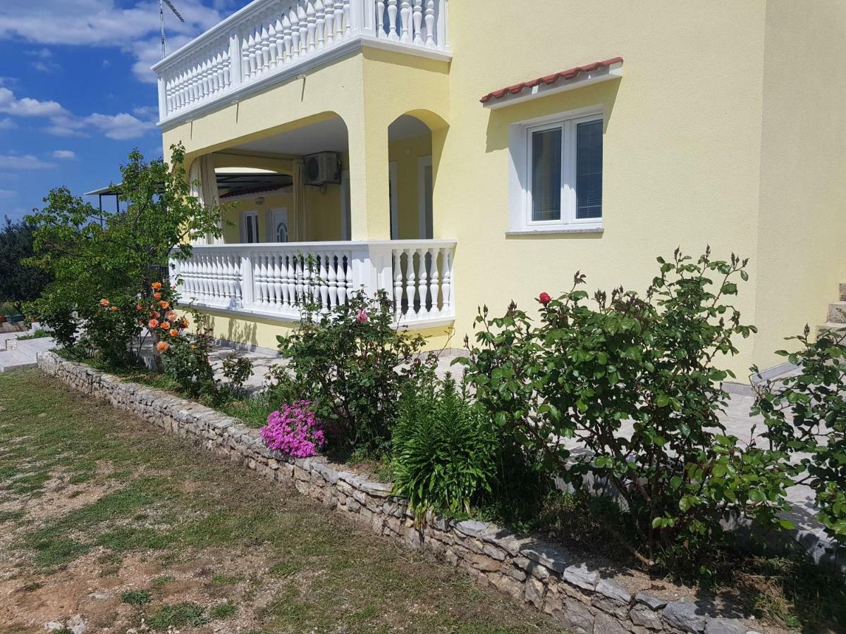 Apartmani Marijana Lozovac Esterno foto