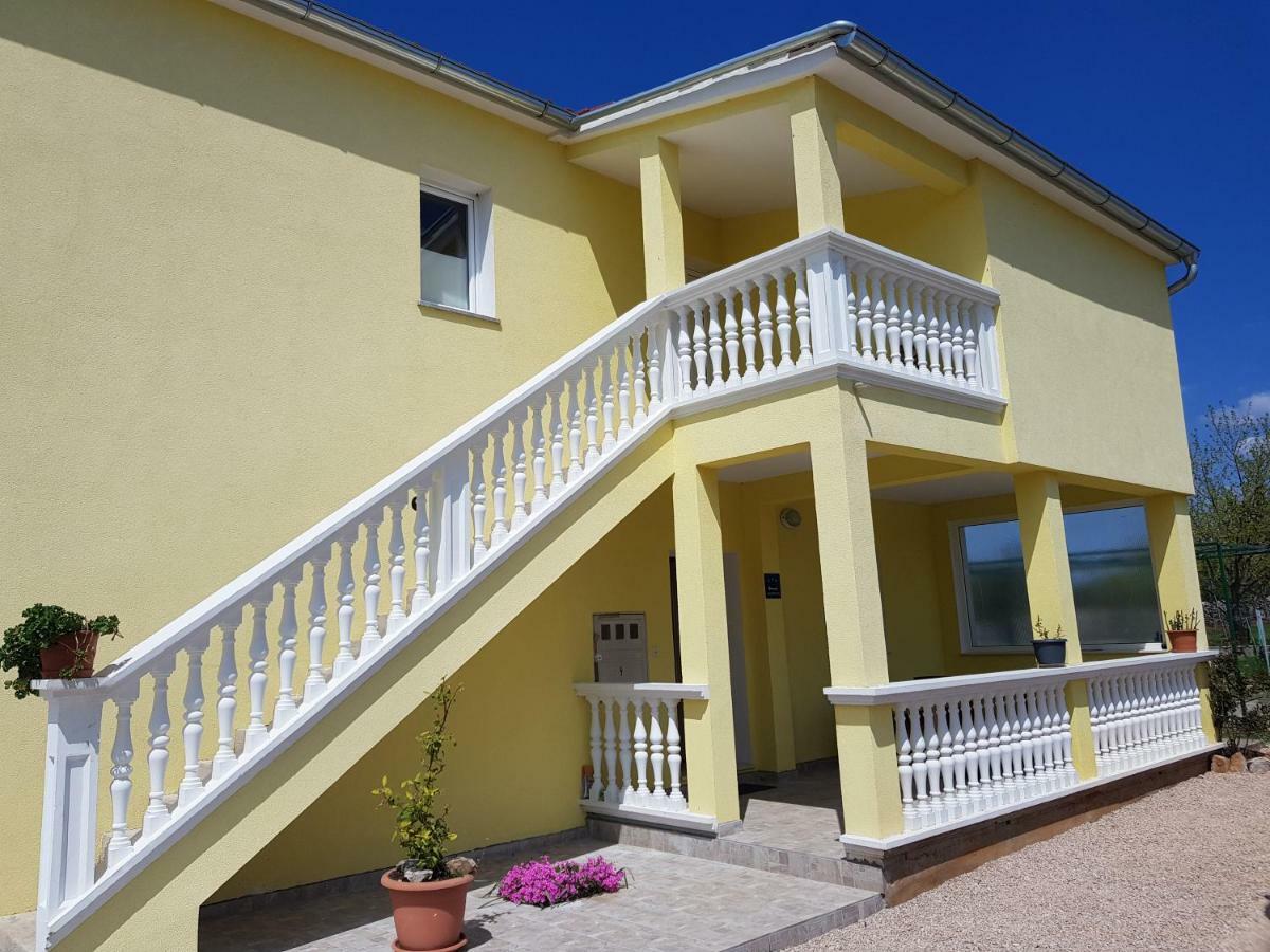Apartmani Marijana Lozovac Esterno foto