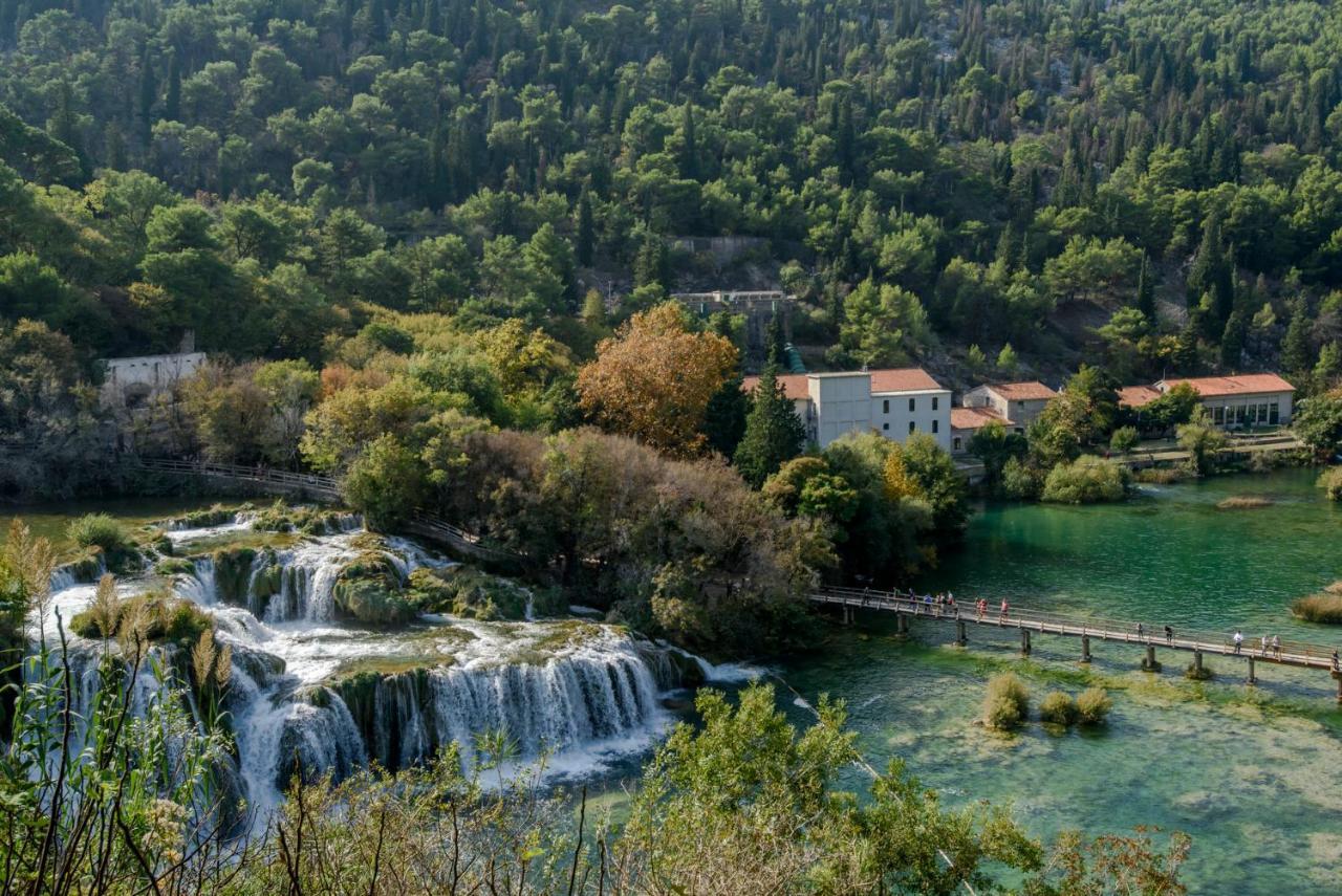 Apartmani Marijana Lozovac Esterno foto